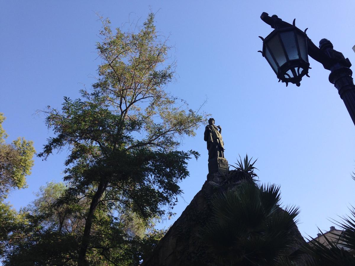 Azzai Bellas Artes Santiago Luaran gambar