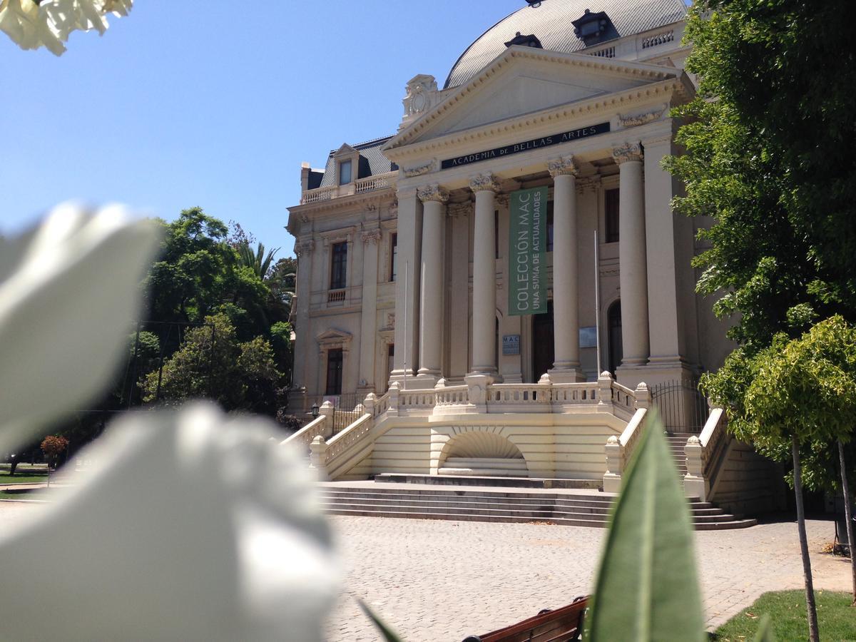 Azzai Bellas Artes Santiago Luaran gambar